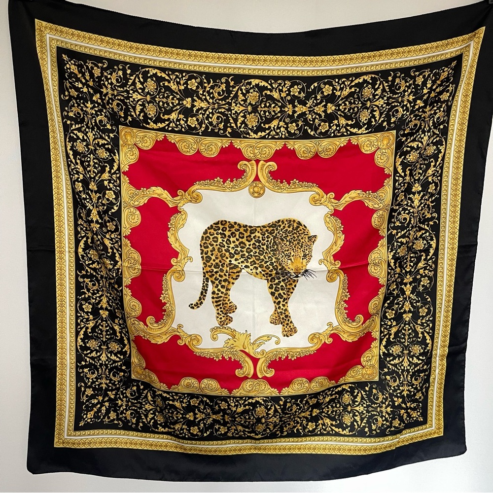 Vintage Made in Italy Leopard‎ Print Scarf | Red Black Gold Baroque Square - Picture 2 of 7